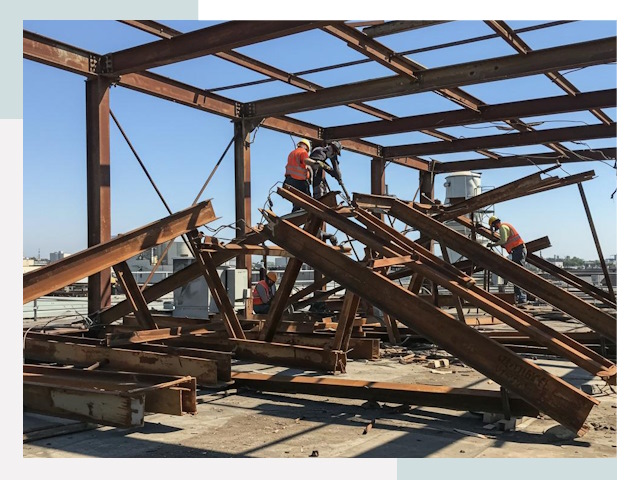 Демонтаж металлоконструкций в Котласе от 622 руб.